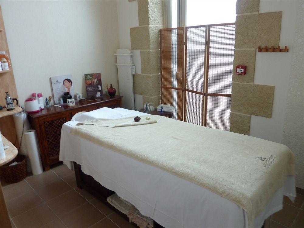 Brit Hotel Alghotel Канкал Екстериор снимка