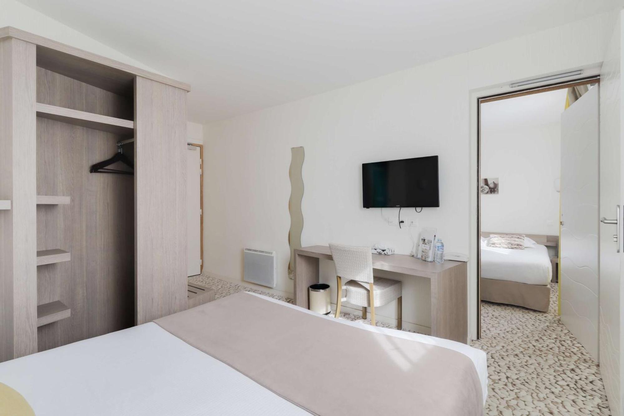 Brit Hotel Alghotel Канкал Екстериор снимка