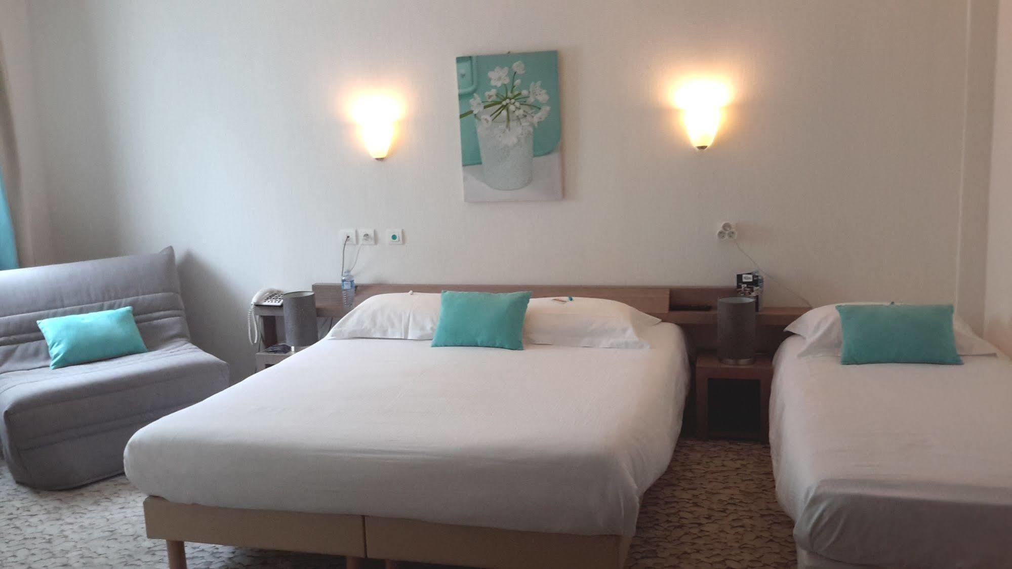 Brit Hotel Alghotel Канкал Екстериор снимка
