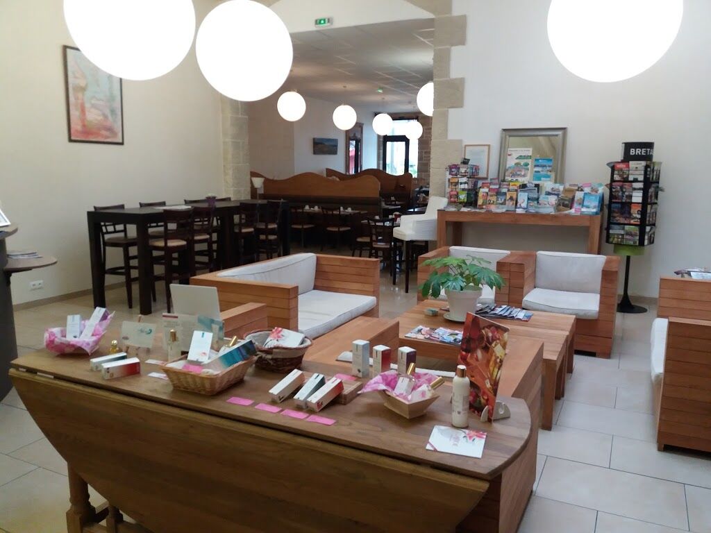 Brit Hotel Alghotel Канкал Екстериор снимка
